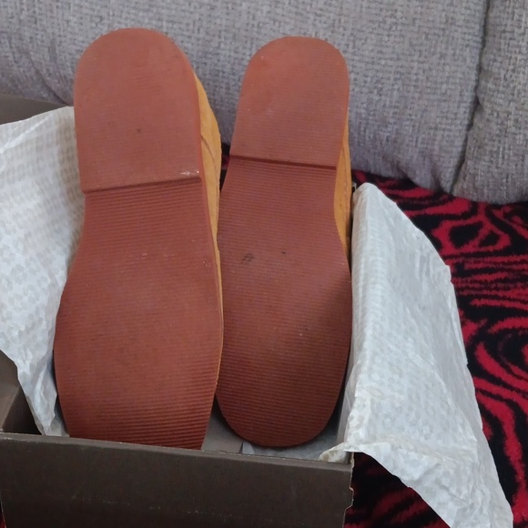 Boys shoes 👞 - Picture 3 of 6